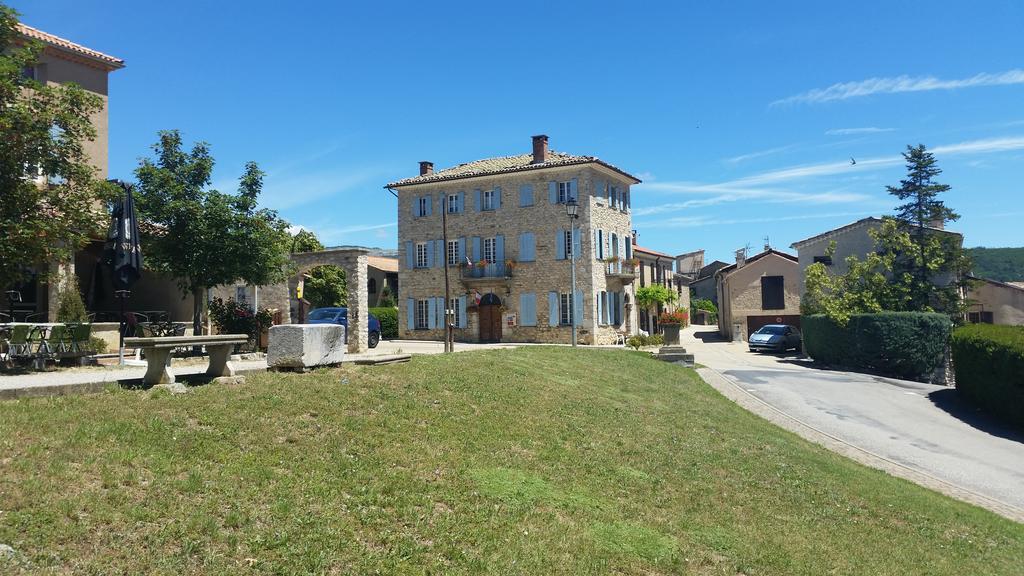 Vvf Haute Provence Lagrand Eksteriør bilde